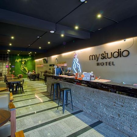 My Studio Hotel Juanda Airport Surabaya Sedati Exteriér fotografie